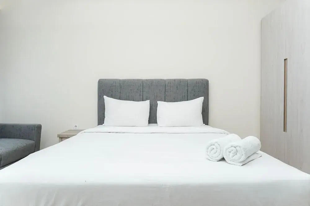 Джакарта: Best Location Studio Room @ Menteng Park Apartment
