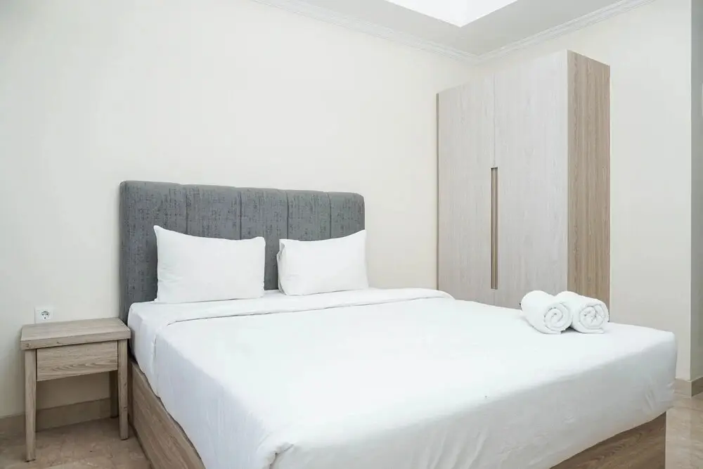 Best Location Studio Room @ Menteng Park Apartment — фото 1