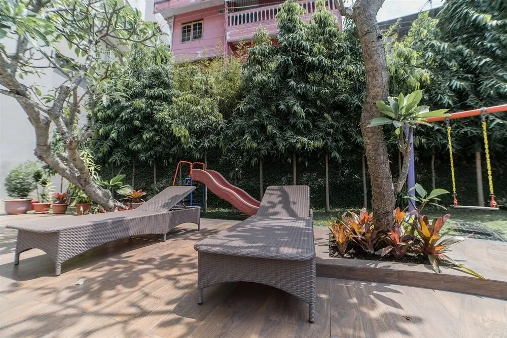 Бандунг: Charming Studio Room At Galeri Ciumbuleuit 2 Apartment