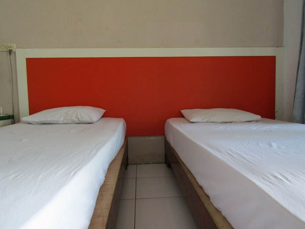 Джепара: Hotel Kencana Jaya