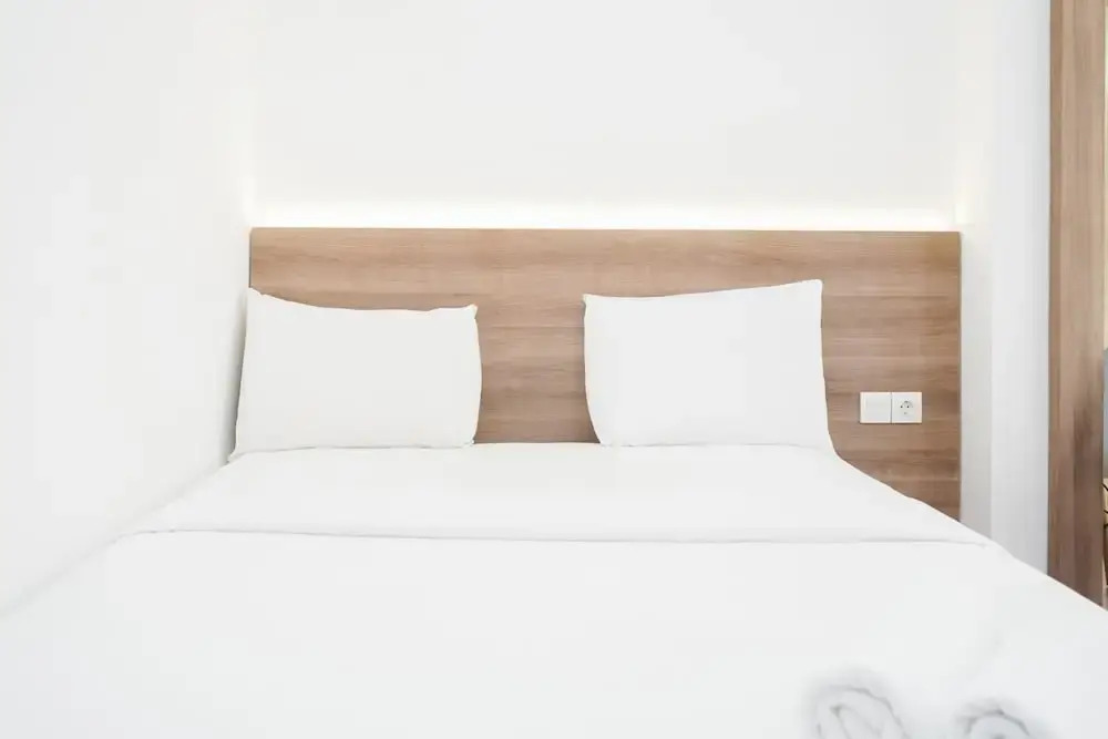 Legok: Stylish and Comfy Studio at Casa De Parco Apartment