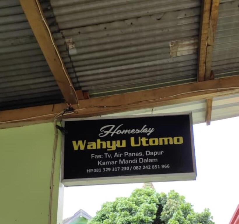 Караганьяр: Wahyu Utomo Syariah
