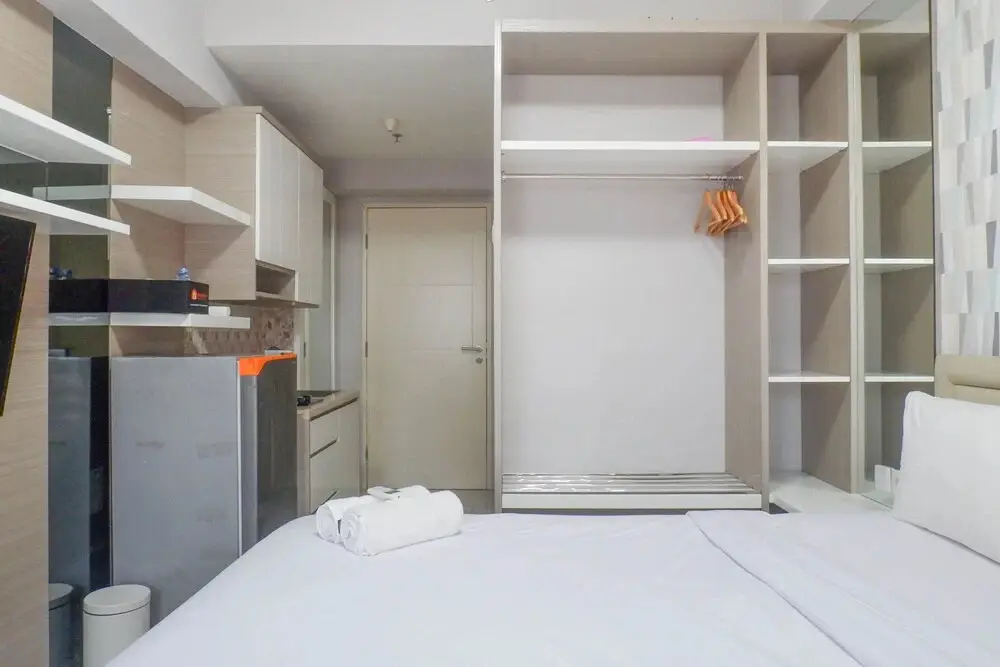 Сурабая: Studio Room Apartment Connected to Mall at Tanglin Supermall Mansion