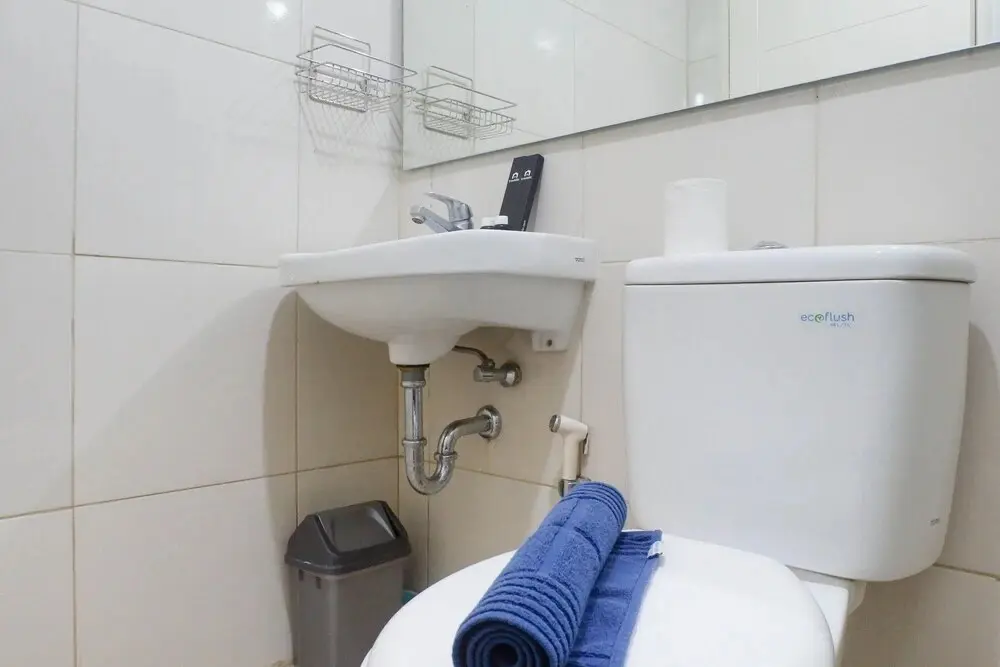Сурабая: Studio Room Apartment Connected to Mall at Tanglin Supermall Mansion