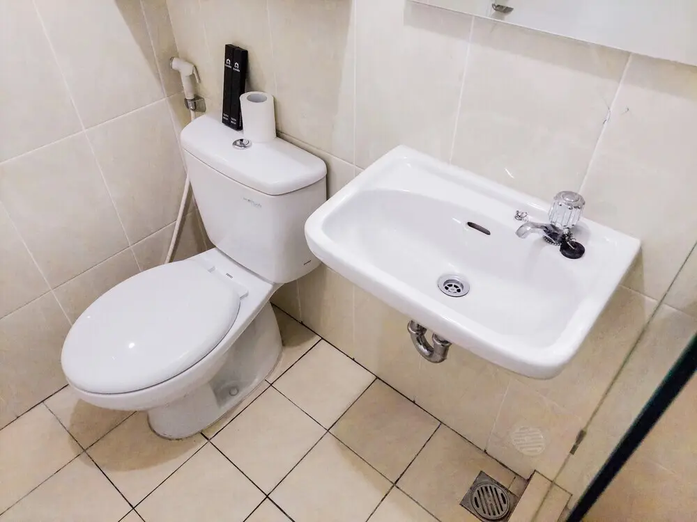 Legok: Comfort Studio Apartment at M-Town Residence Serpong