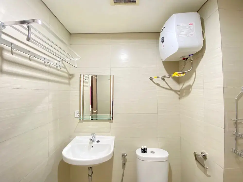 Бандунг: Modern & Cozy 2BR at Gateway Pasteur Apartment