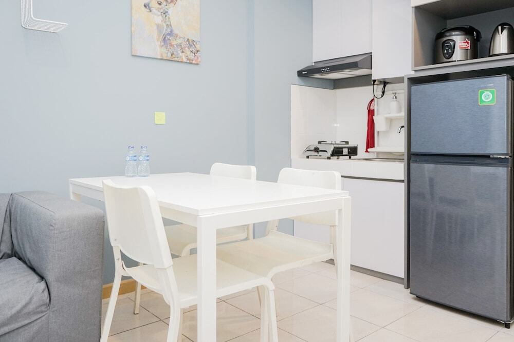 Legok: Comfort 2Br Apartment At M-Town Residence Near Summarecon Mall