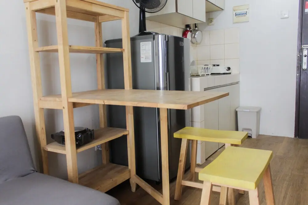 Южный Тангеранг: Cozy Stay 1BR Serpong Greenview Apartment
