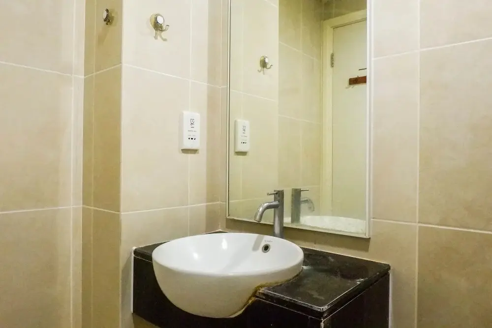 Сурабая: Strategic & Spacious 3BR Apartment at Trillium Residence