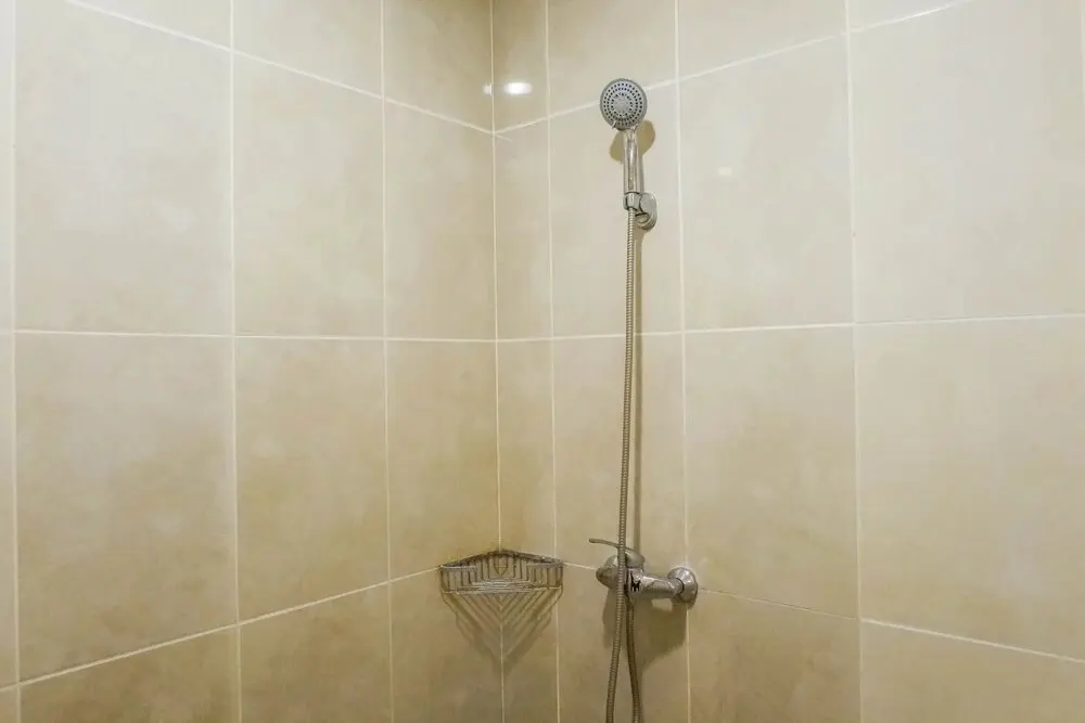 Сурабая: Strategic & Spacious 3BR Apartment at Trillium Residence