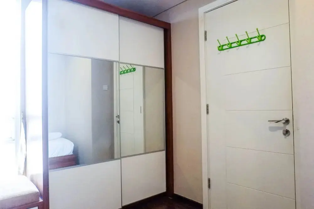 Сурабая: Strategic & Spacious 3BR Apartment at Trillium Residence