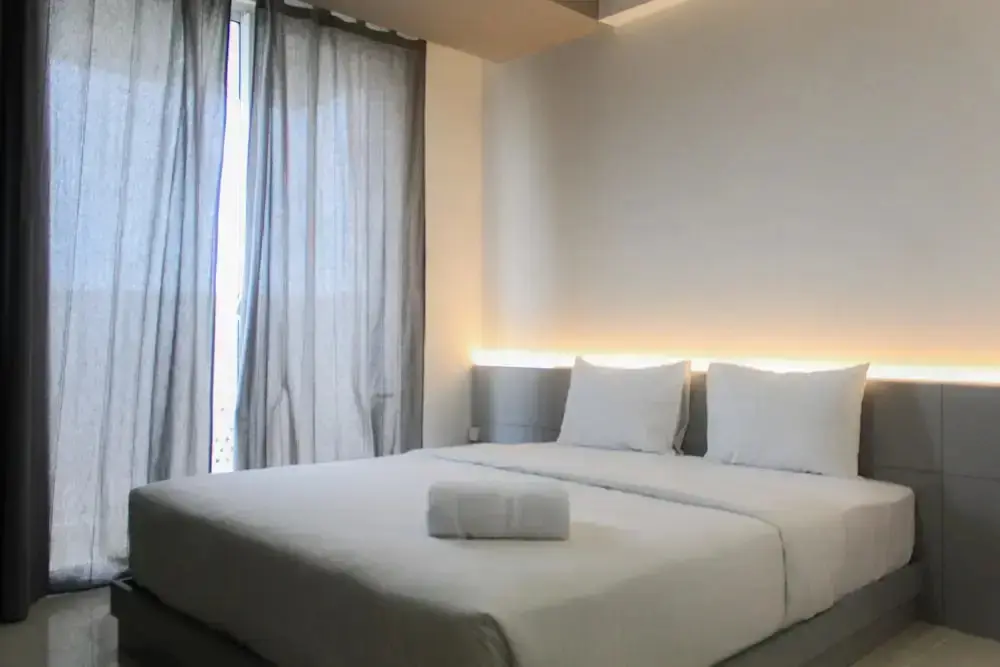Джакарта: Homey and Comfort Studio at West Vista Apartment