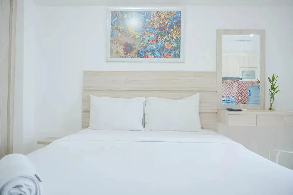 Cozy Stay and Homey Studio Apartment at Bassura City Apartment — фото 1