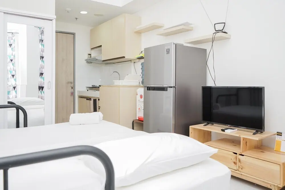 Южный Тангеранг: Comfy and Minimalist Studio Akasa Pure Living Apartment