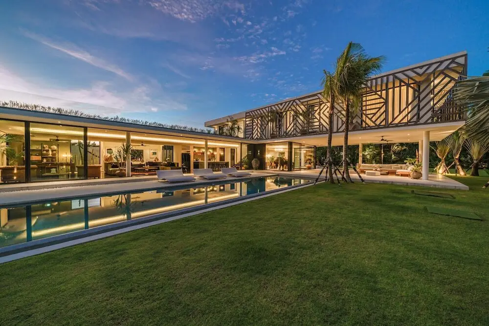 Керобокан: Villa BullHouse