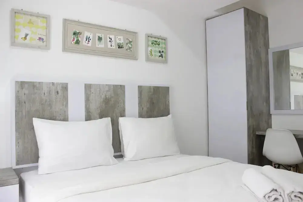 Бандунг: Modern Look Studio Apartment at Grand Asia Afrika