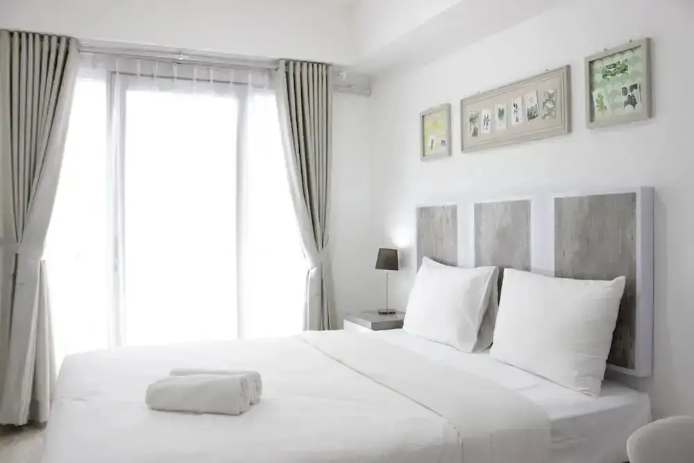 Бандунг: Modern Look Studio Apartment at Grand Asia Afrika
