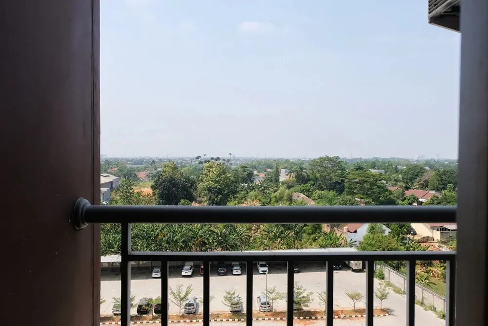 Южный Тангеранг: Highest Value 2BR at Serpong Greenview Apartment