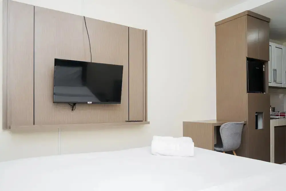 Тангеранг: Homey and Comfact Studio at Medina Apartment