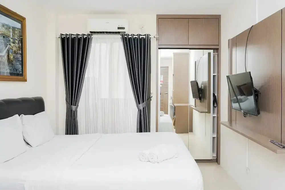 Тангеранг: Homey and Comfact Studio at Medina Apartment
