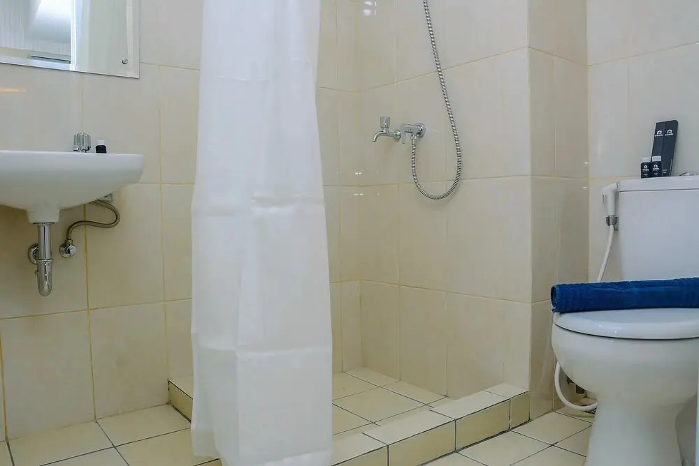 Бекаси: Best Studio with Pool View Springlake Summarecon Apartment