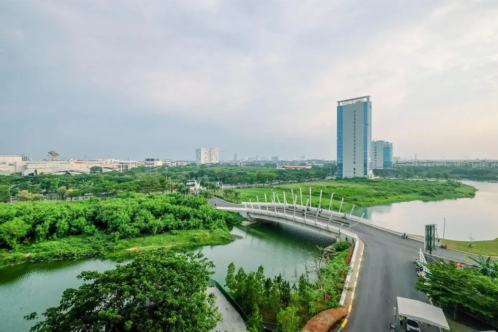 Бекаси: Elegant and Nice Studio at Springlake Sumarecon Apartment