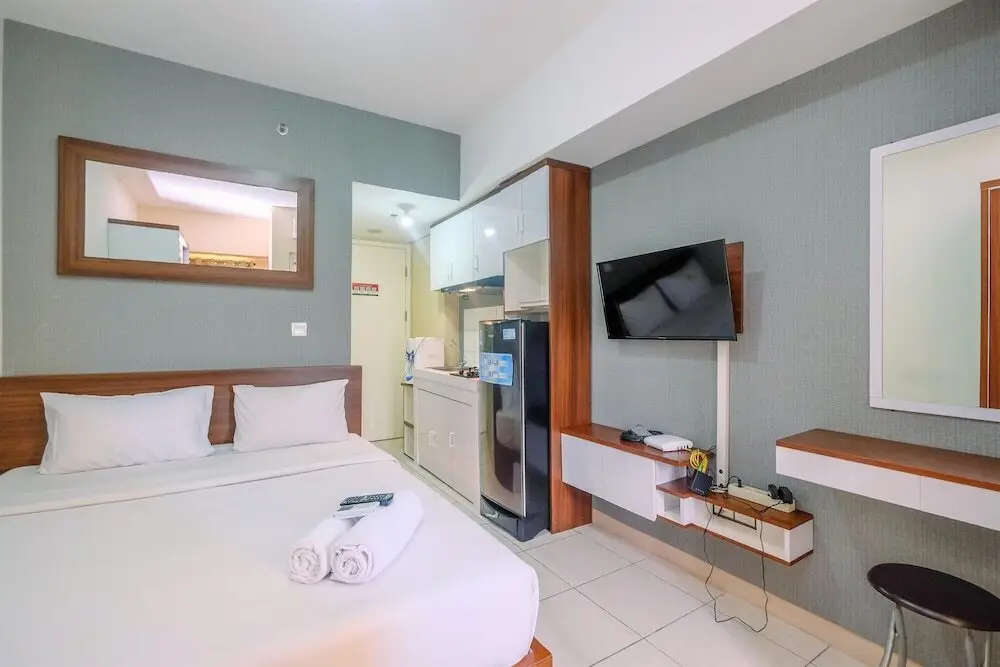 Бекаси: Elegant and Nice Studio at Springlake Sumarecon Apartment