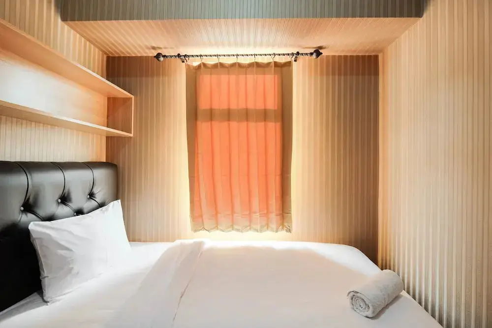 Бекаси: Relaxing 2BR Apartment at The Springlake Summarecon