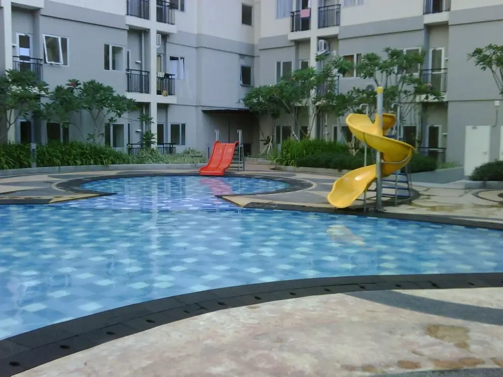 Джакарта: Simple Furnished Studio Apartment at Maple Park