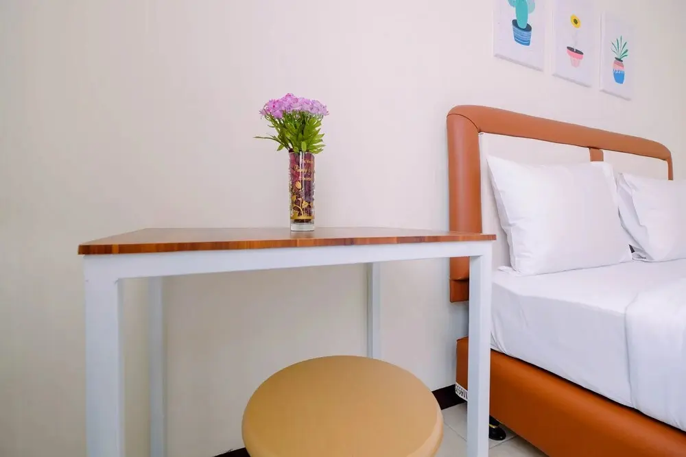 Джакарта: Simple Furnished Studio Apartment at Maple Park