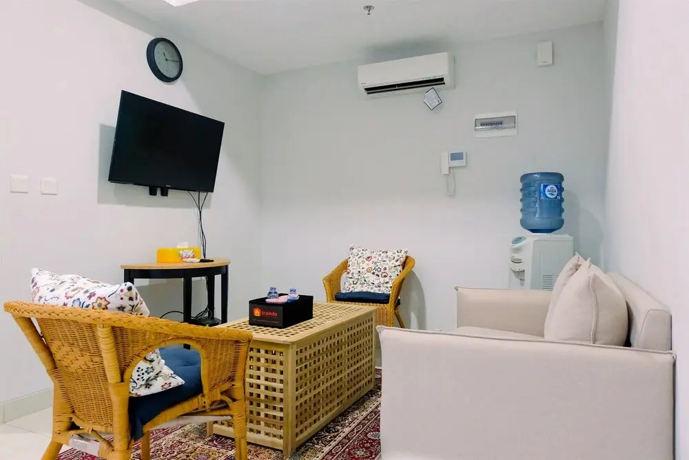 Джакарта: Comfy 2BR The Mansion Apartment Kemayoran