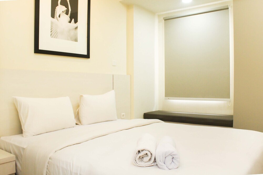 Чикаранг: Nice And Comfort Studio Apartment At Mustika Golf Residence
