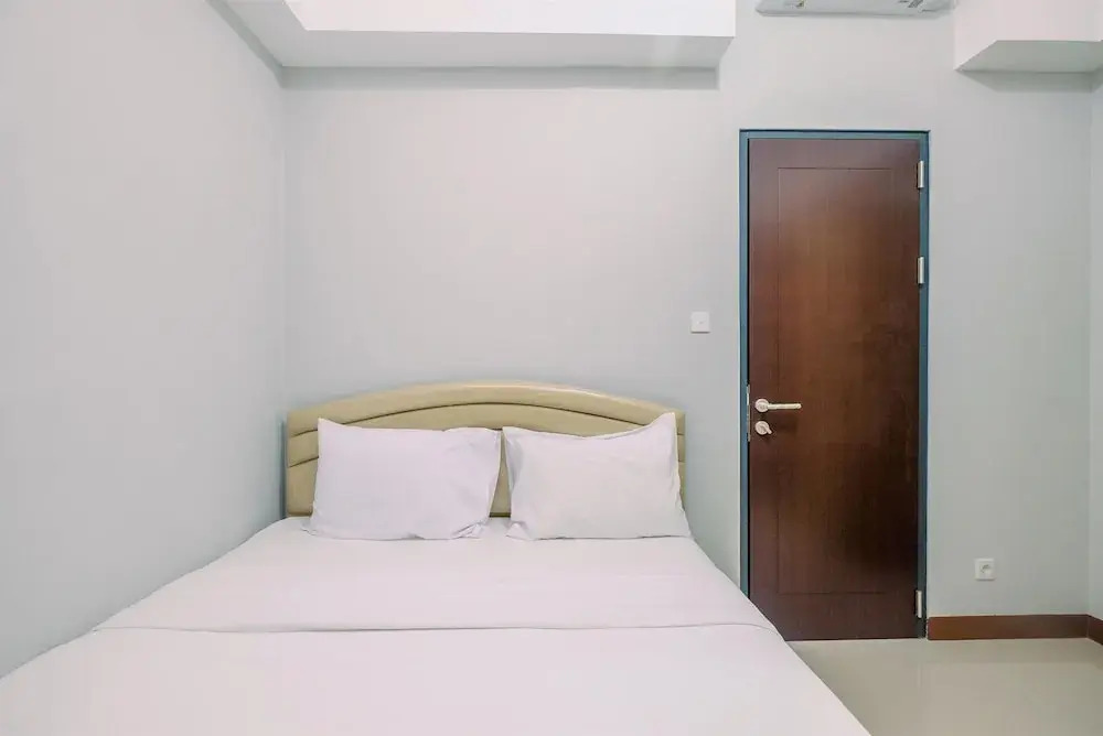 Богор: Nice And Elegant 1Br At Royal Heights Apartment