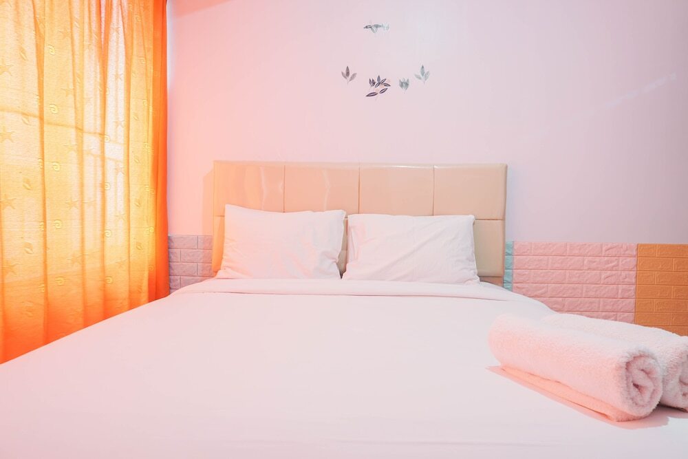Джакарта: Comfort and Best Choice 2BR at Nifarro Park Apartment