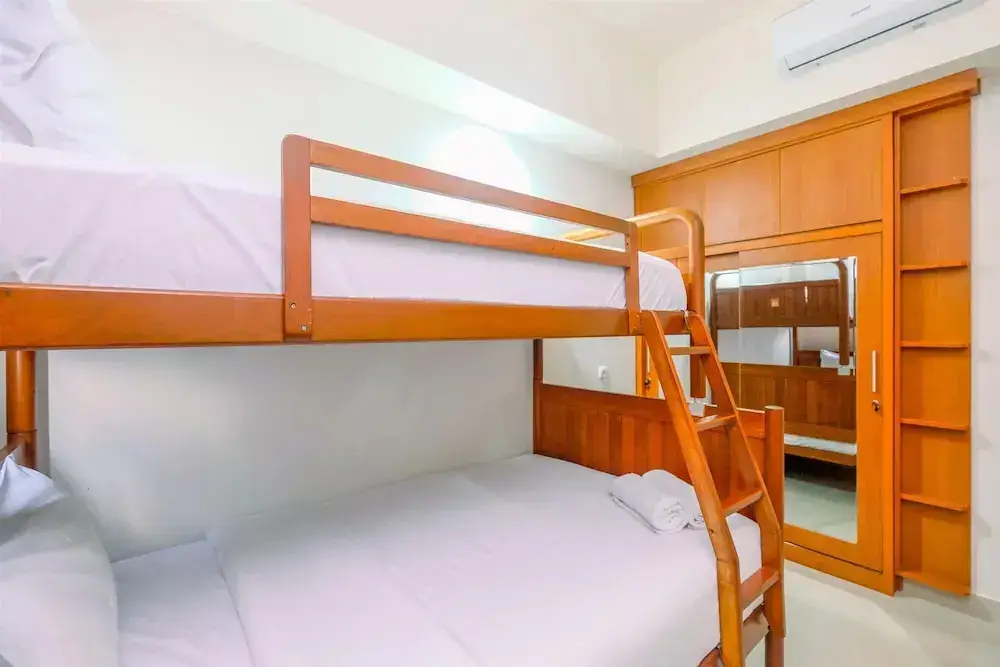 Депок: Comfort 1BR at Evenciio Margonda Apartment