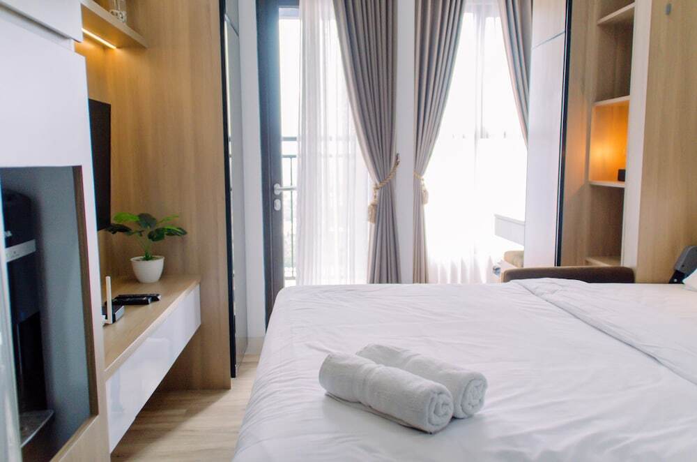 Южный Тангеранг: Nice and Fancy Studio at Transpark Bintaro Apartment