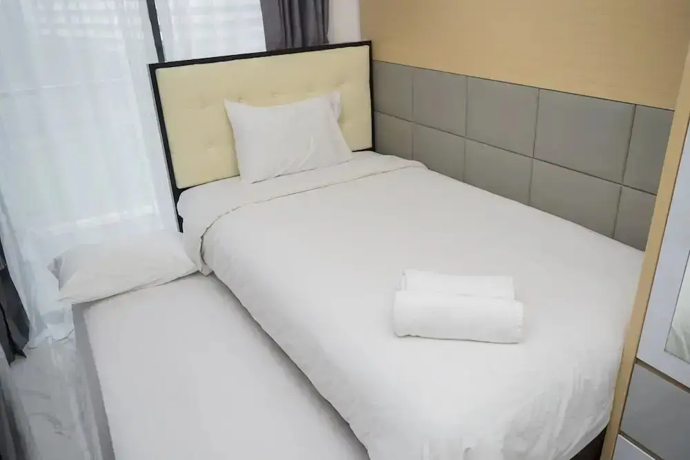 Legok: Fancy and Nice Studio at Sky House BSD Apartment