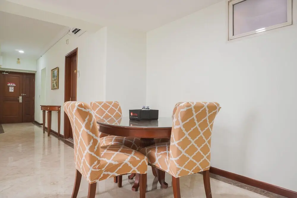 Джакарта: Nice and Modern 1BR at Puri Casablanca Apartment