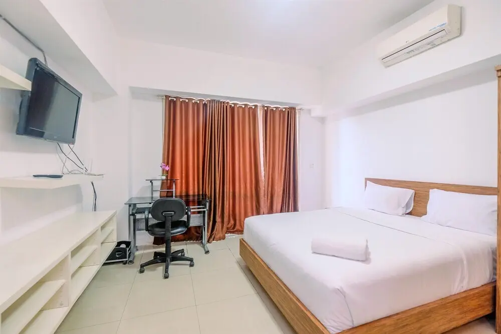 Джакарта: Elegant and Comfy Studio Apartment Ambassade Residence