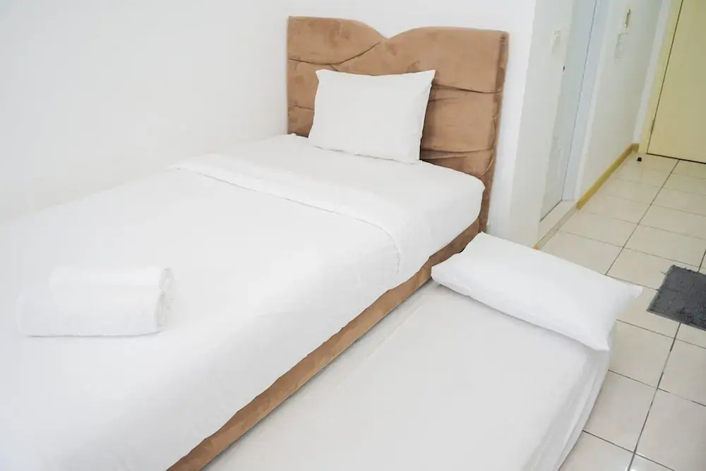 Legok: Nice And Comfy Studio Apartment At M-Town Residence
