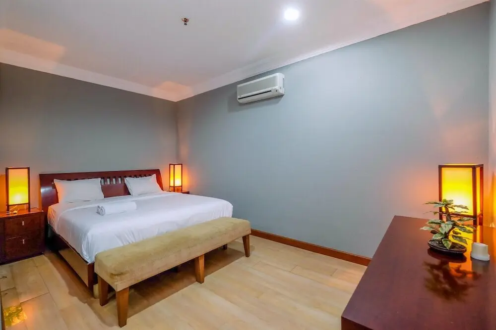 Джакарта: Cozy Stay 1Br Roosseno Plaza Apartment