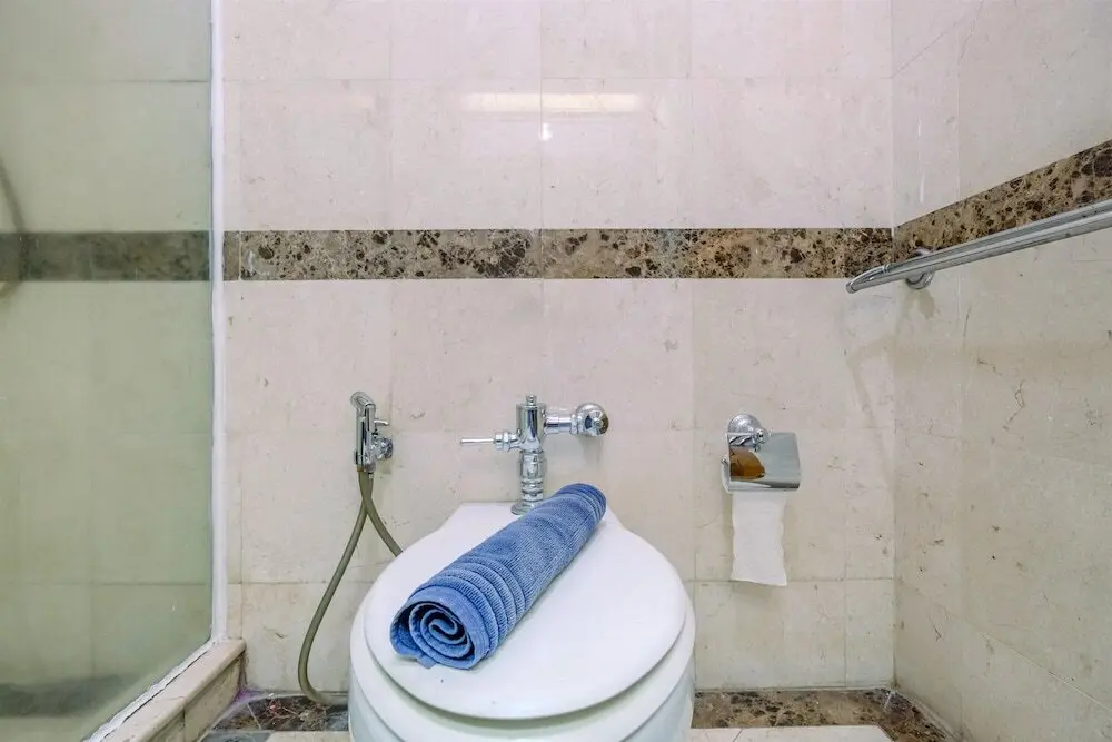 Джакарта: Cozy Stay 1Br Roosseno Plaza Apartment