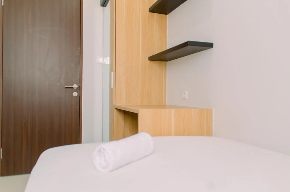 Южный Тангеранг: Elegant And Comfy 2Br Transpark Bintaro Apartment
