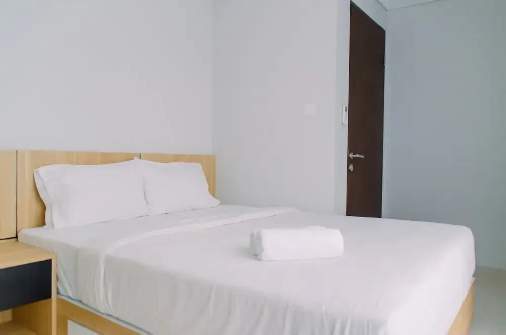 Южный Тангеранг: Elegant And Comfy 2Br Transpark Bintaro Apartment