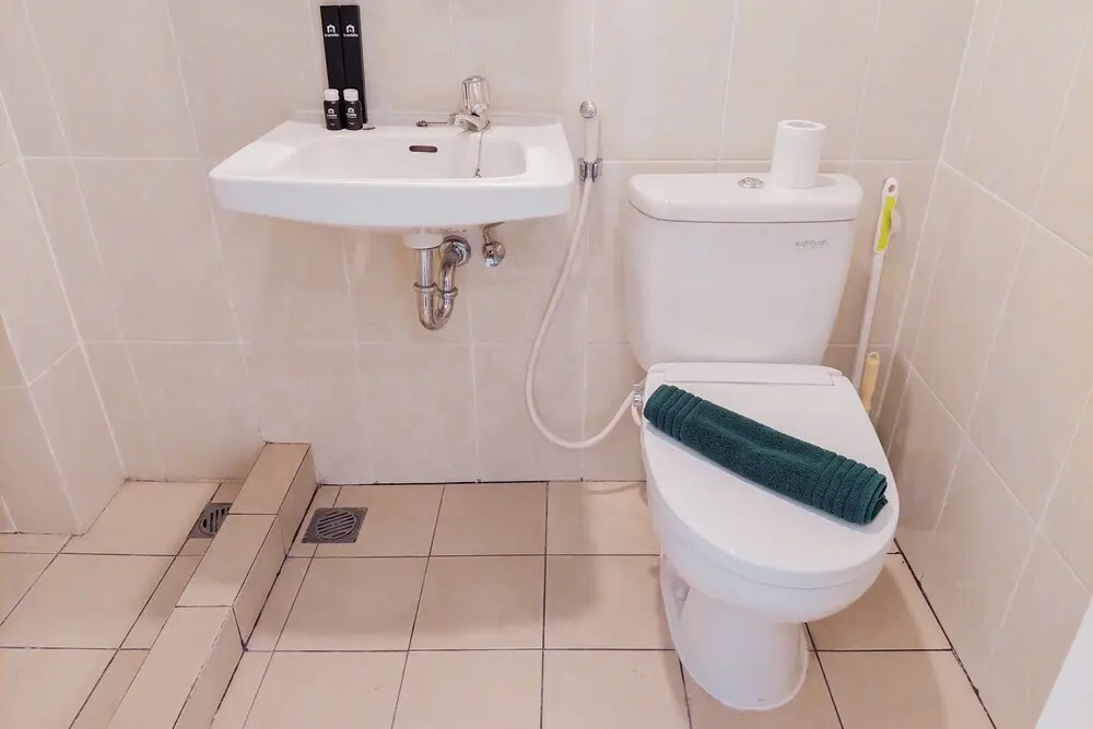 Legok: Comfortable Studio Apartment At M-Town Residence