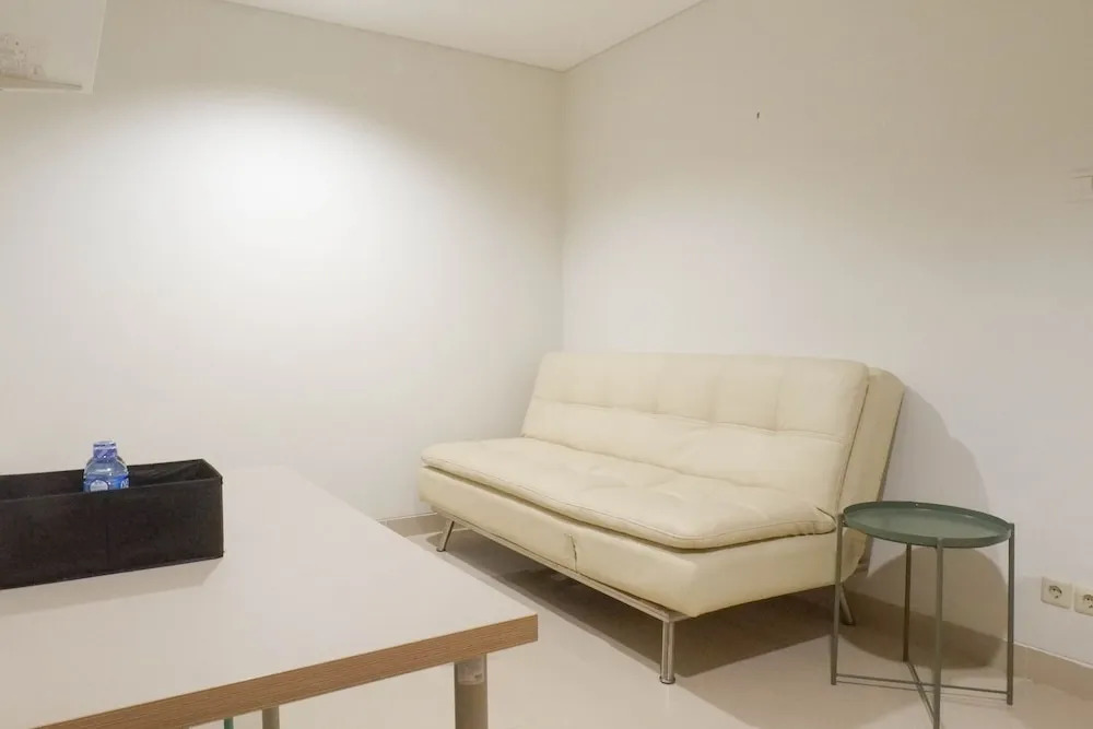 Сурабая: Exclusive 1Br At Apartment Praxis