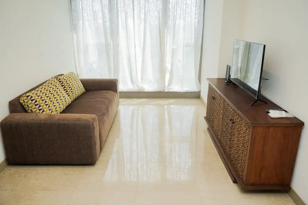 Legok: Cozy And Spacious 1Br Apartment At Branz Bsd