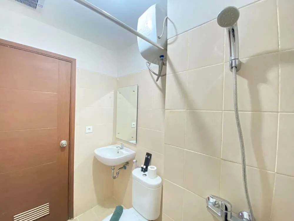 Бандунг: Spacious 2Br Plus Apartment At Sudirman Suites Bandung