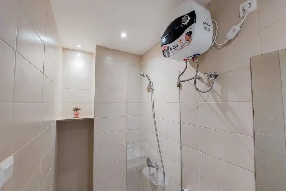 Legok: Comfortable And Tidy Studio Apartment At Saveria Bsd City