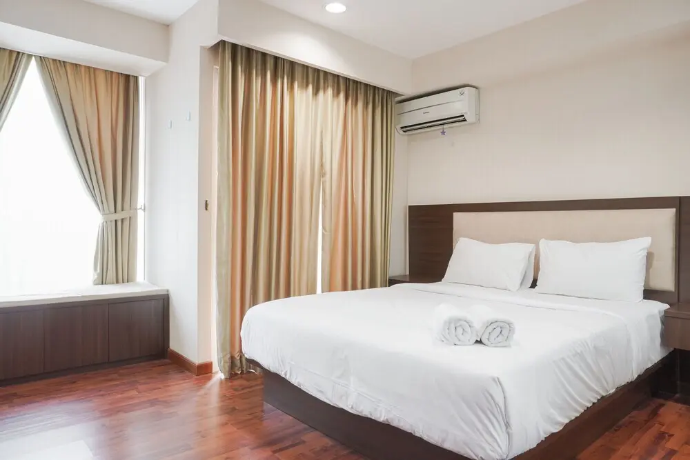 Джакарта: Minimalist And Comfort Studio At Tamansari The Hive Apartment
